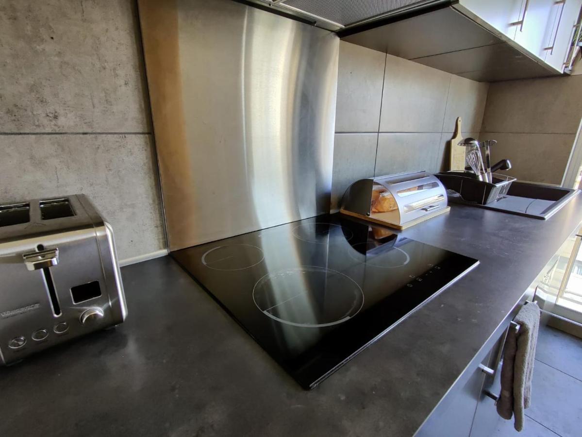 Legion Suite - Your Perfect Vacation ! Nice Luaran gambar