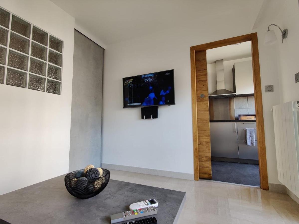 Legion Suite - Your Perfect Vacation ! Nice Luaran gambar